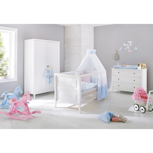 Kinderzimmer 'Smilla' breit3-teilig: Kinderbett, breite Wickelkommode, 2-türiger Kleiderschrank