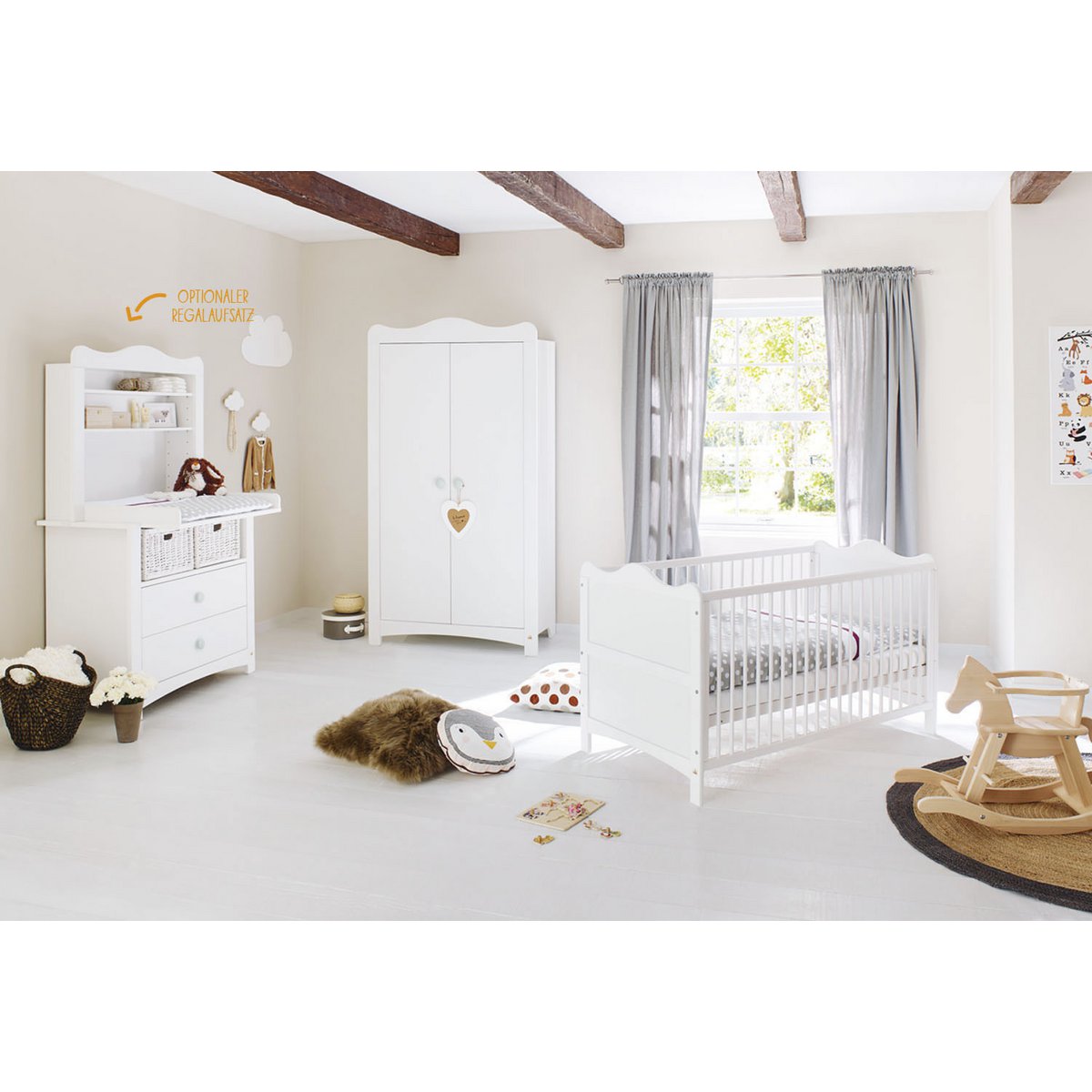 Baumschule 'Florentina' breit, inkl. breite Regaleinheit
4-teilig: Kinderbett, breite Wickelkommode, breites Regal, 2-türiger Kleiderschrank