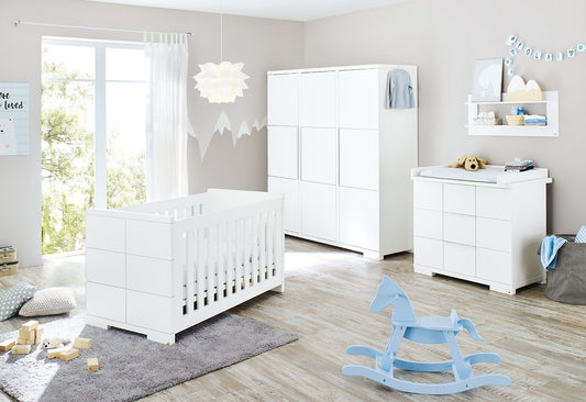 Kinderzimmer 'Polar' breit groß3-teilig: Kinderbett, breite Wickelkommode, großer Kleiderschrank