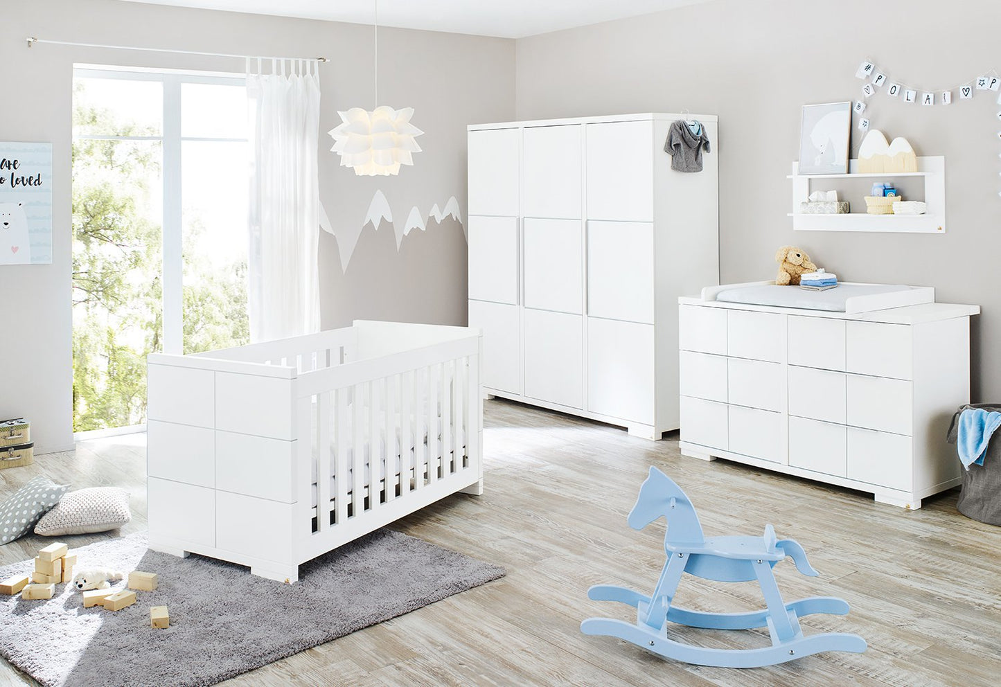 Kinderzimmer 'Polar' extra breit groß3-teilig: Kinderbett, extra breite Wickelkommode, großer Kleiderschrank
